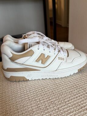 New Balance 550
